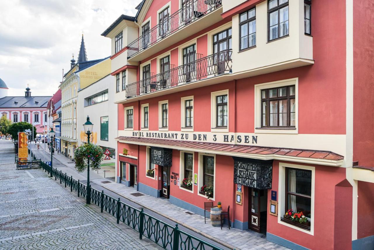 Hotel Drei Hasen มาเรียตเซลล์ ภายนอก รูปภาพ