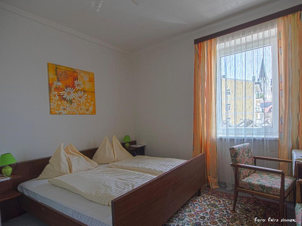 Hotel Drei Hasen มาเรียตเซลล์ ห้อง รูปภาพ